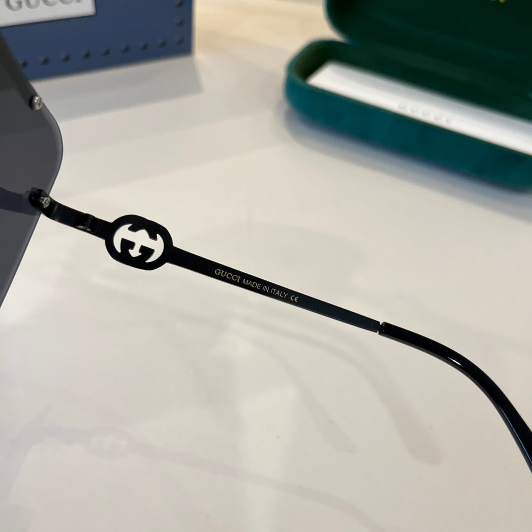 Gucci Polarized Fashion Black Lens Sunglasses for Men - detail image 10
