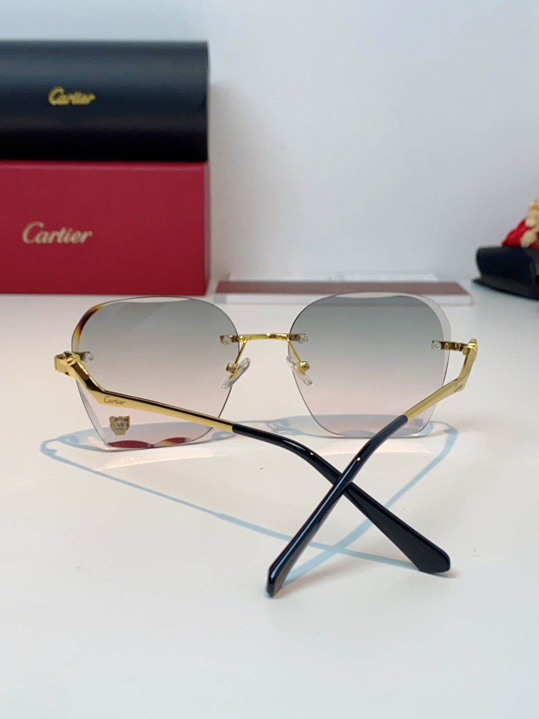 Cartier Photochromic Rimless Silver Lens Sunglasses for Men & Women - 372216 - detail image 3