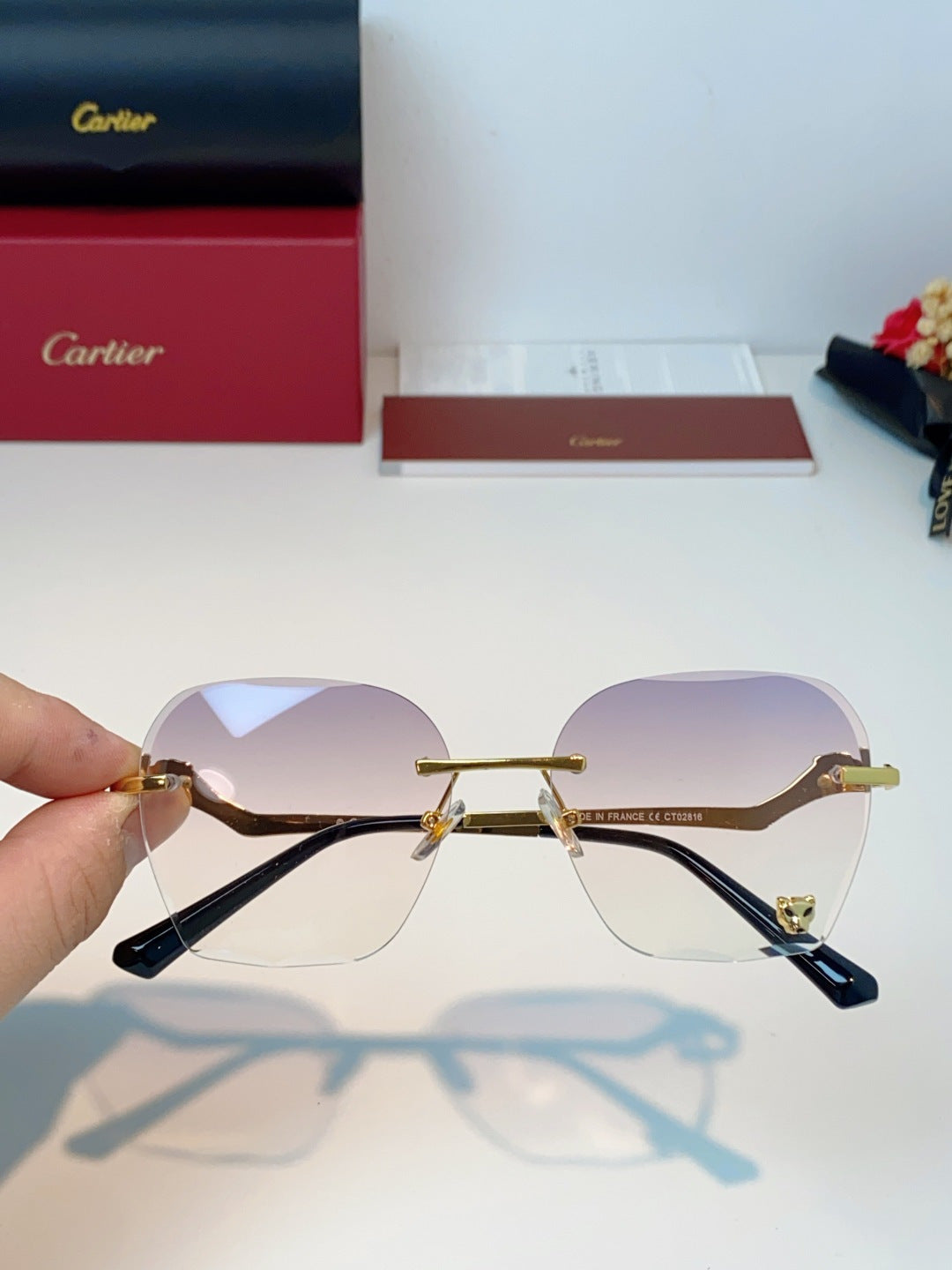 Cartier Photochromic Rimless Brown Lens Sunglasses for Men & Women - detail image 4