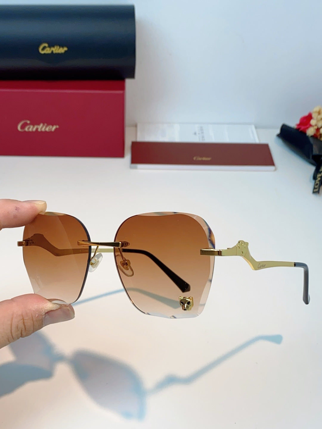 Cartier Photochromic Rimless Orange Lens Sunglasses for Men & Women - 372218 - detail image 6
