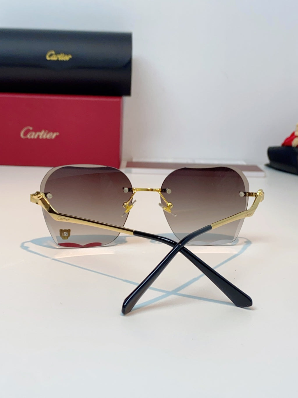 Cartier Photochromic Rimless Red Lens Sunglasses for Men & Women - 372219 - detail image 3