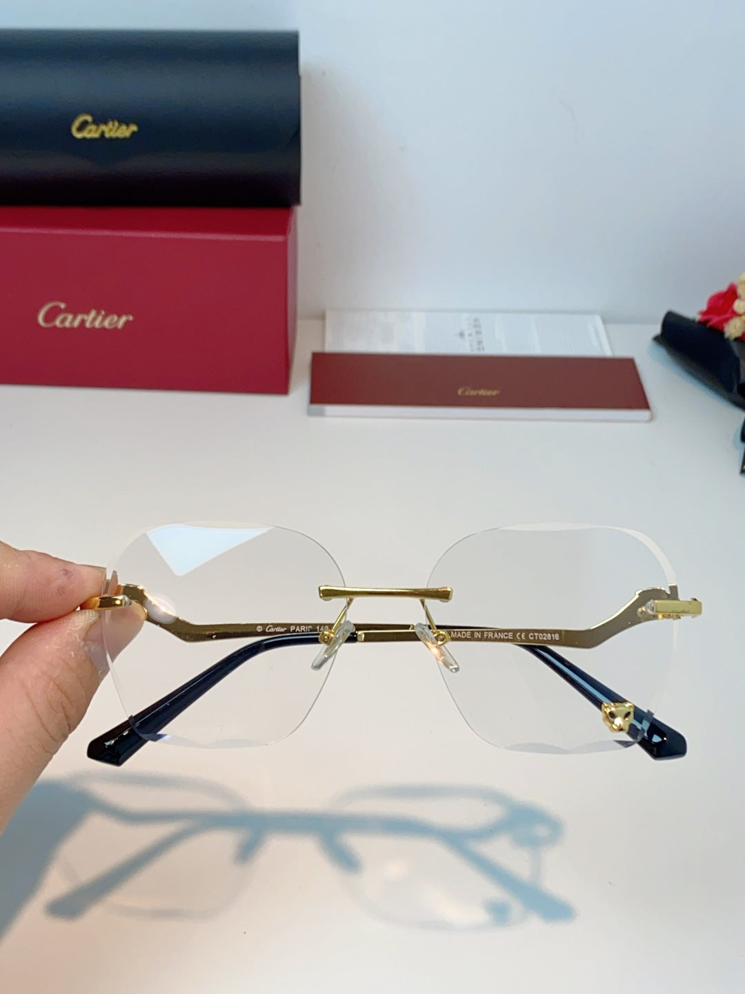 Cartier Photochromic Rimless Orange Lens Sunglasses for Men & Women - detail image 4