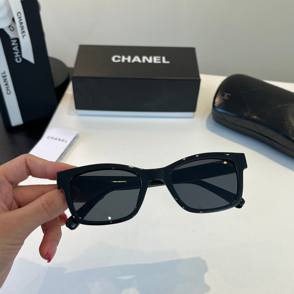 Chanel Fashion Black Lens Sunglasses for Men & Women - 465085 - detail image 5