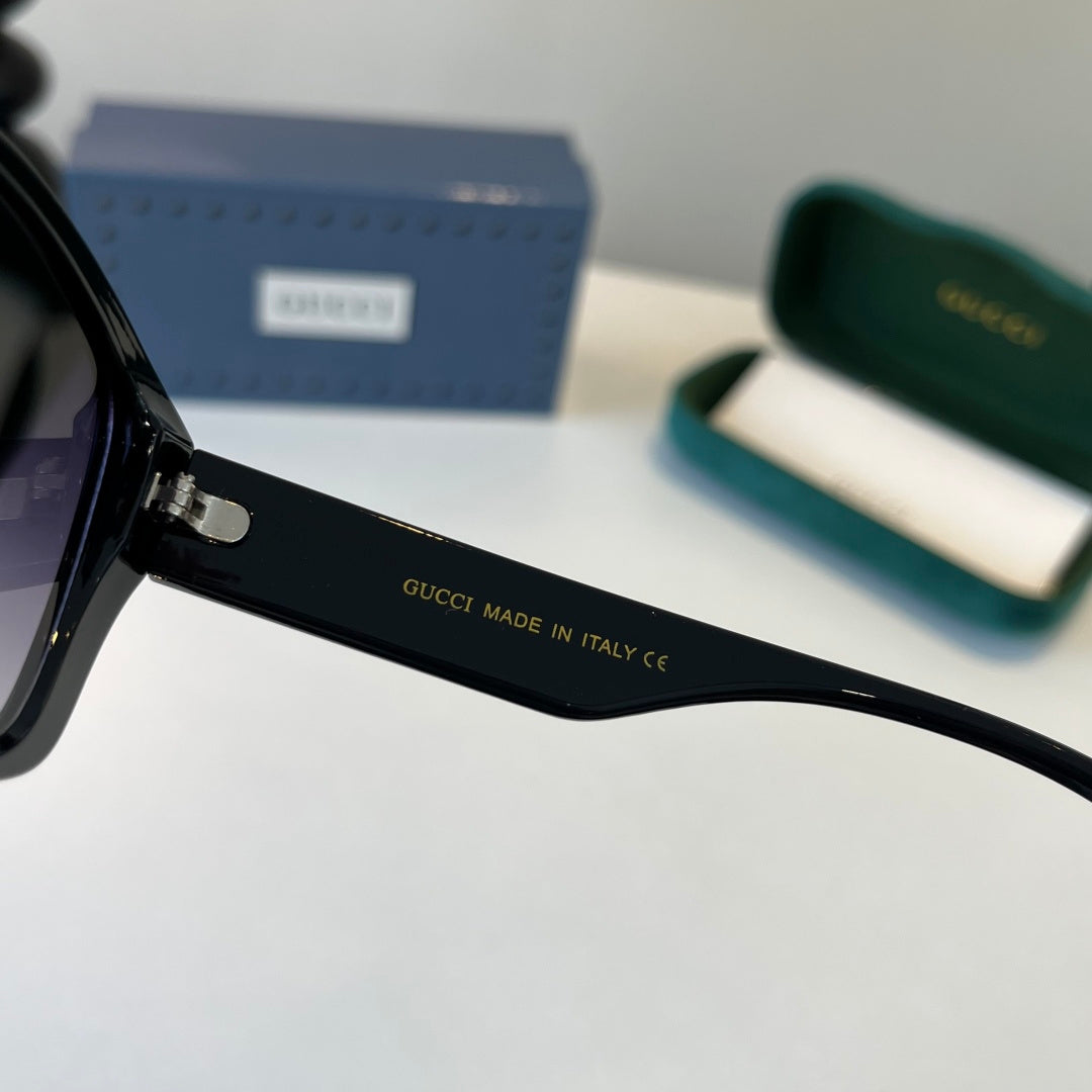Gucci Oversized Black Lens Sunglasses for Women - 431400 - detail image 10