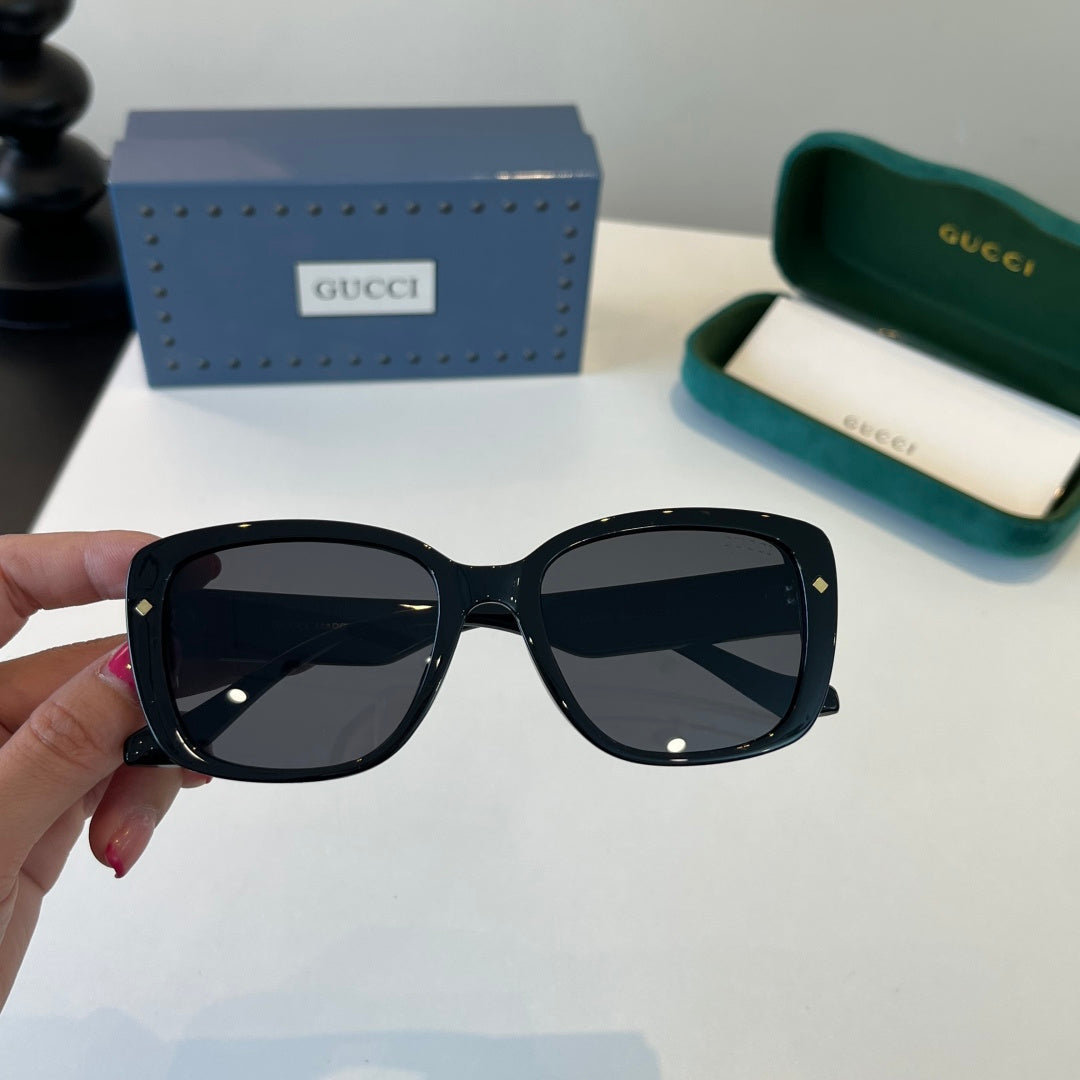 Gucci Oversized Black Lens Sunglasses for Women - 431401 - detail image 5