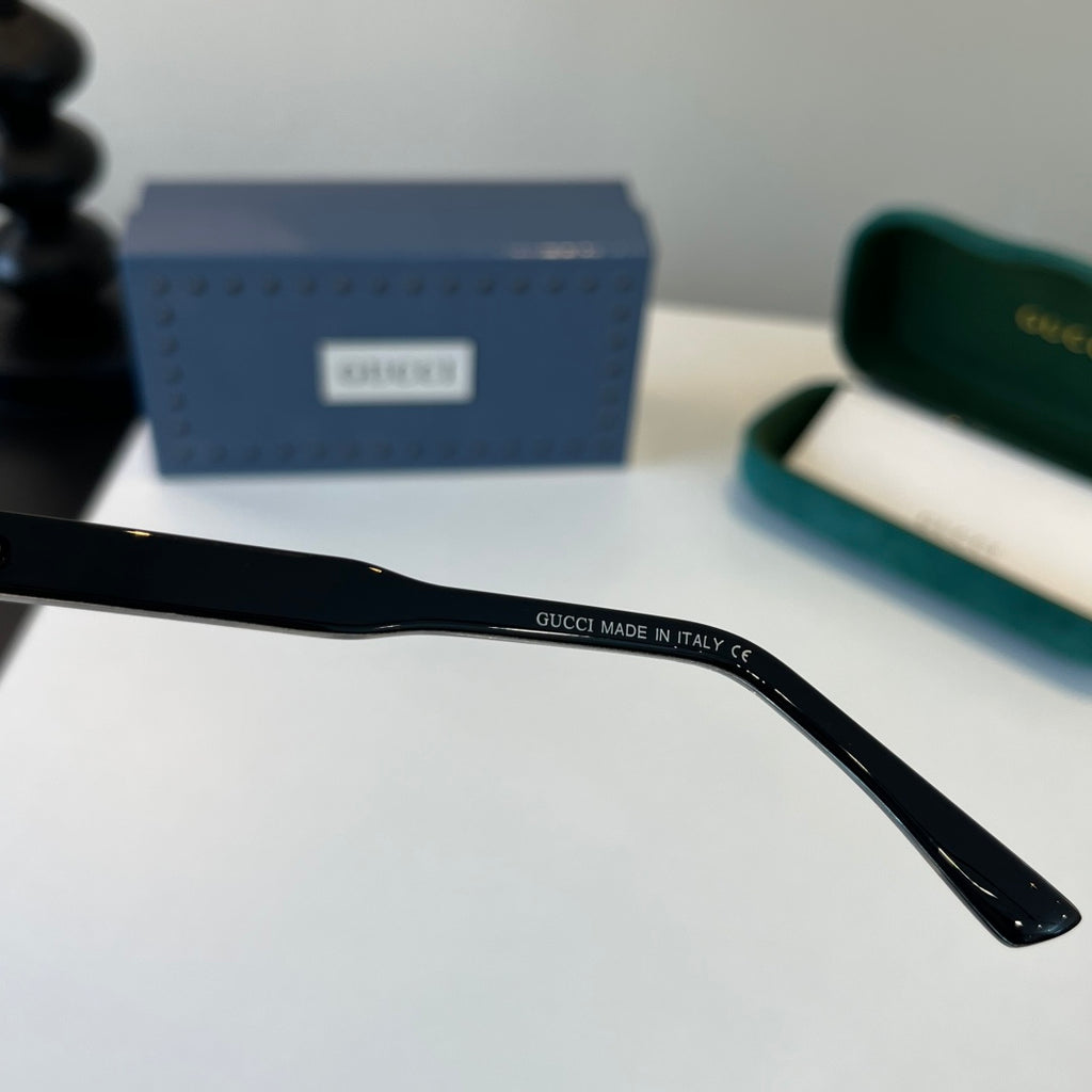 Gucci Fashion Red Lens Sunglasses for Men & Women - 371645 - detail image 10