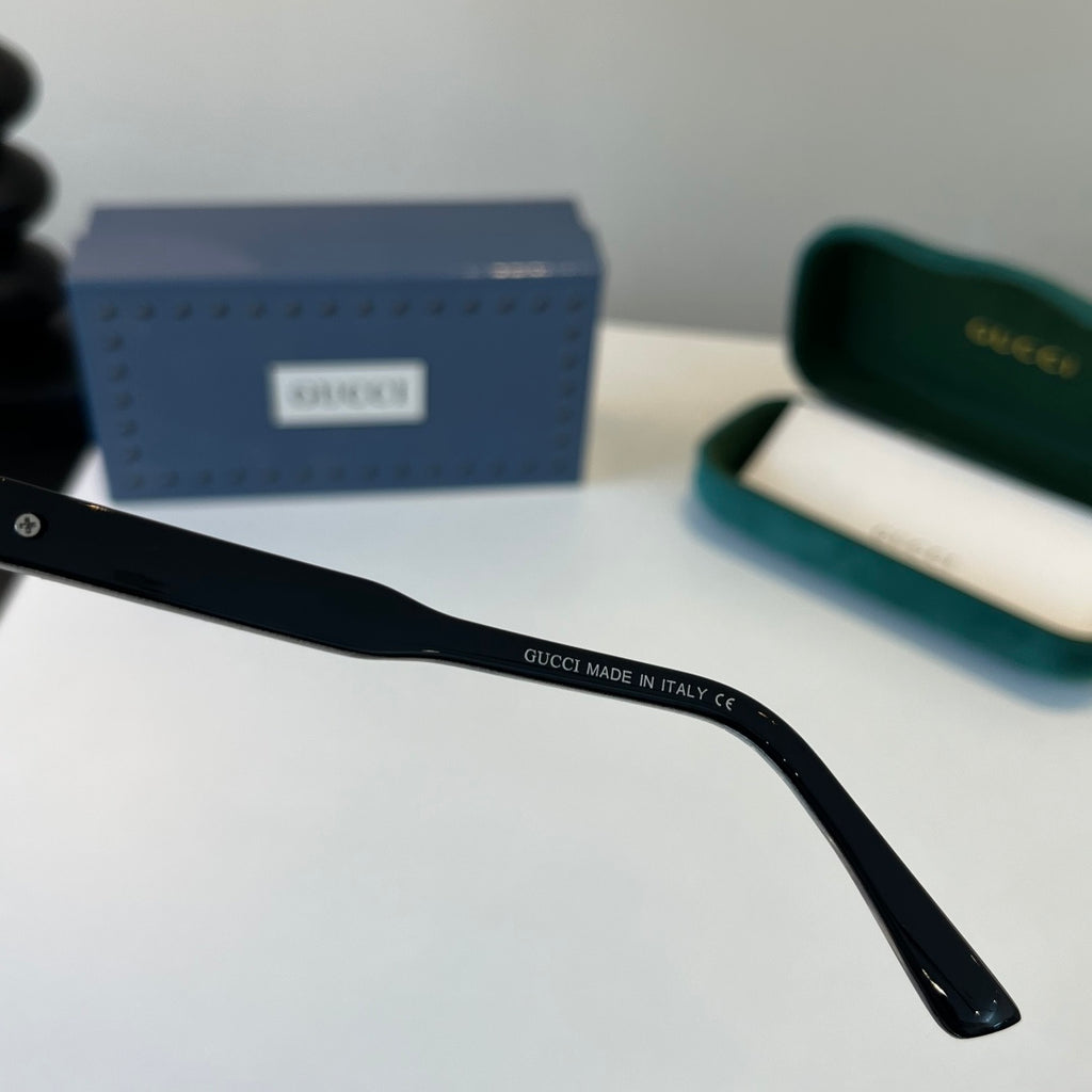Gucci Fashion Silver Lens Sunglasses for Men & Women - 414990 - detail image 11