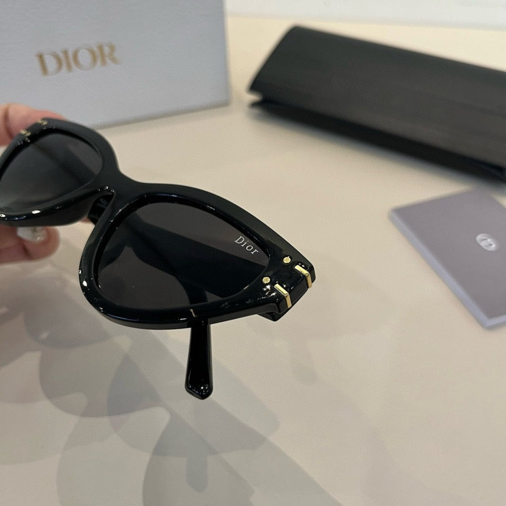 Dior Cat-Eye Silver Lens Sunglasses for Men & Women - 398728 - detail image 7