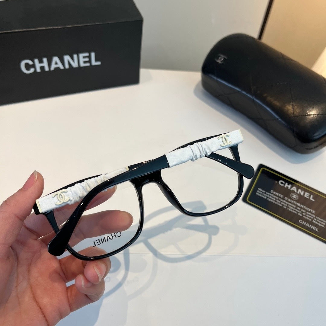 Chanel Oversized Silver Lens Sunglasses for Men & Women - 371849 - detail image 5