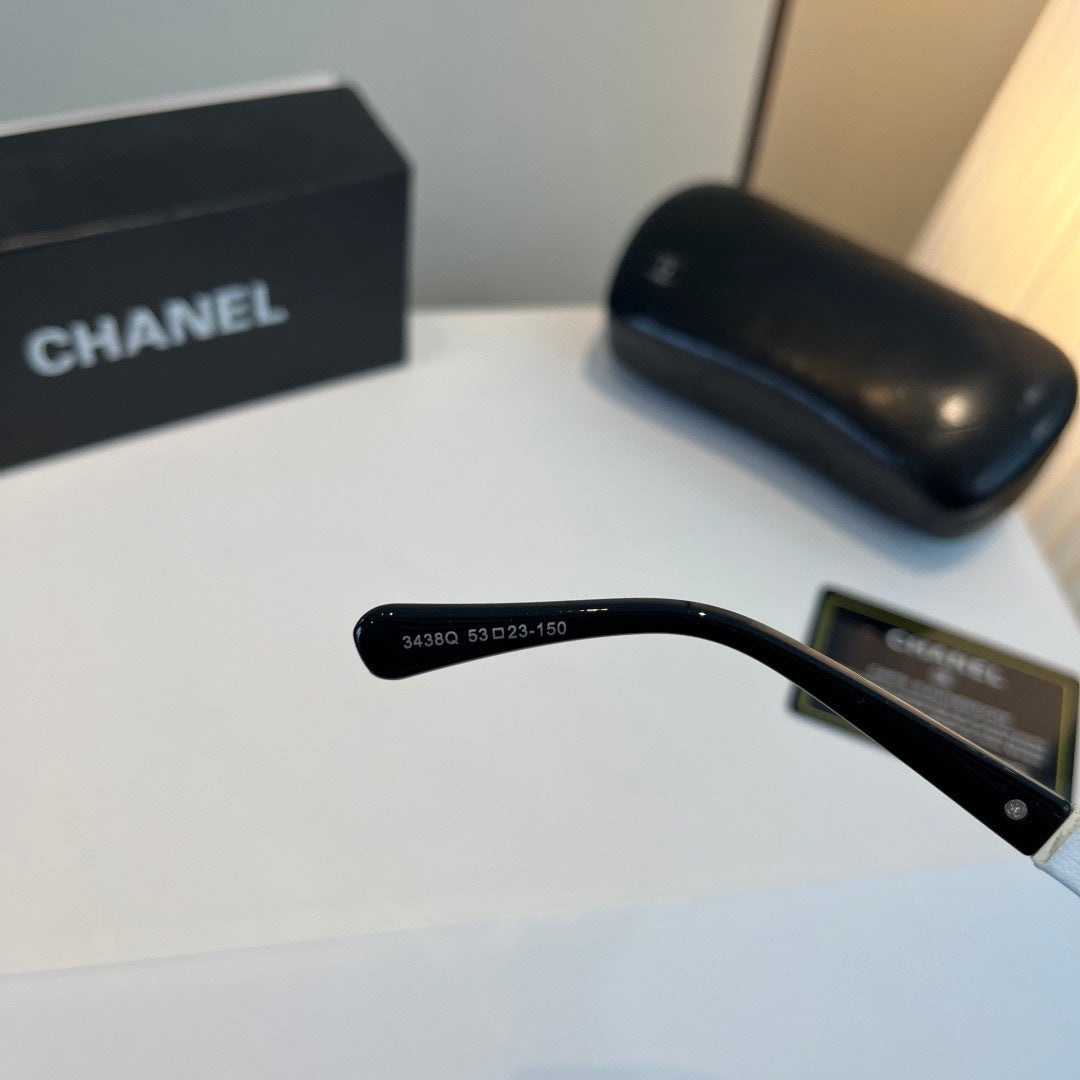 Chanel Oversized Silver Lens Sunglasses for Men & Women - 371849 - detail image 9