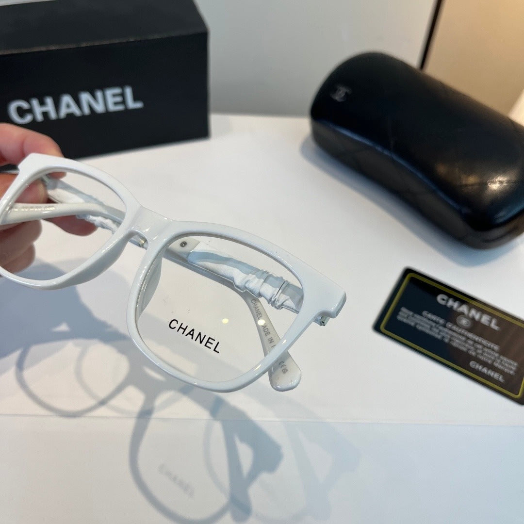 Chanel Oversized Silver Lens Sunglasses for Men & Women - 371850 - detail image 6