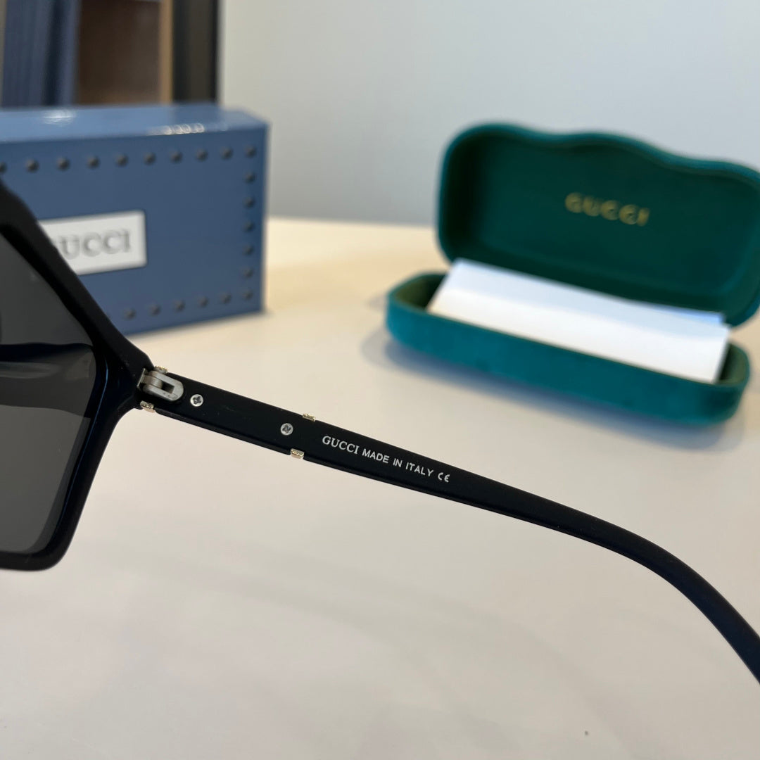 Gucci Metal Aviator Black Lens Sunglasses for Men & Women - 414995 - detail image 5