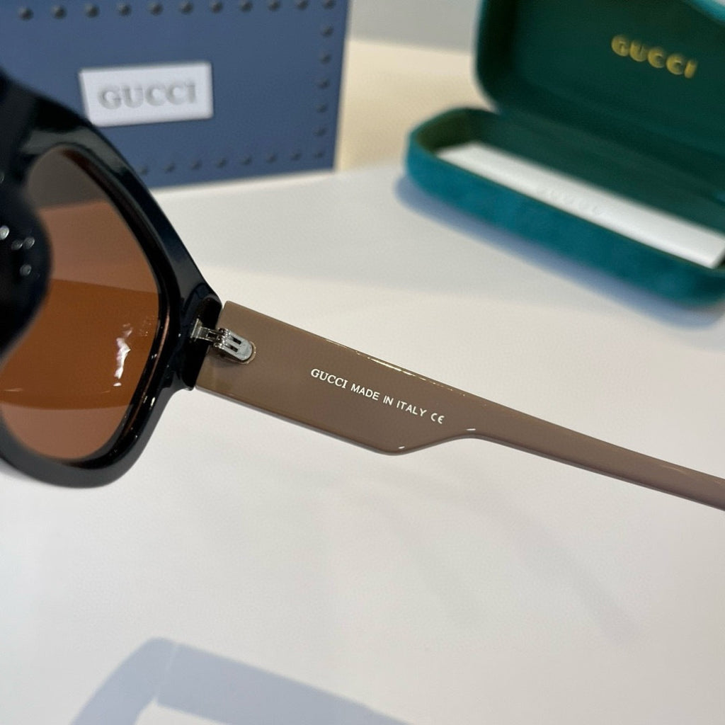 Gucci Oversized Black Lens Sunglasses for Women - 414996 - detail image 9