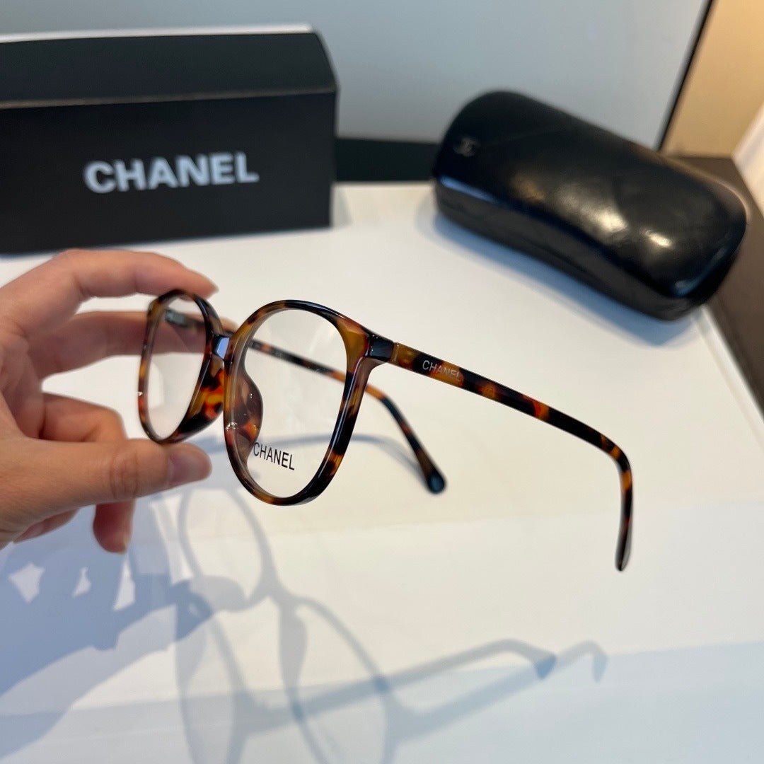 Chanel Oversized Brown Lens Sunglasses for Men & Women - 398626 - detail image 3