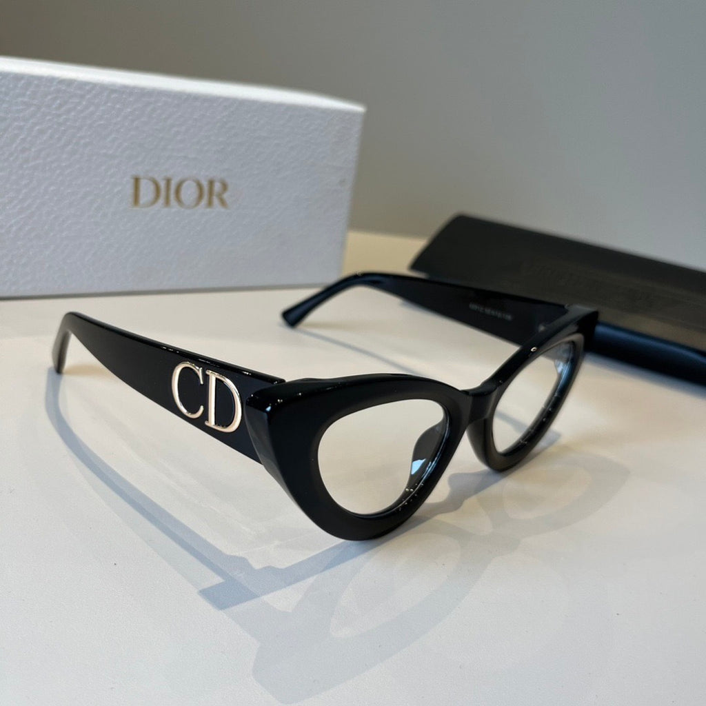 Dior Cat-Eye Silver Lens Sunglasses for Men & Women - 465264