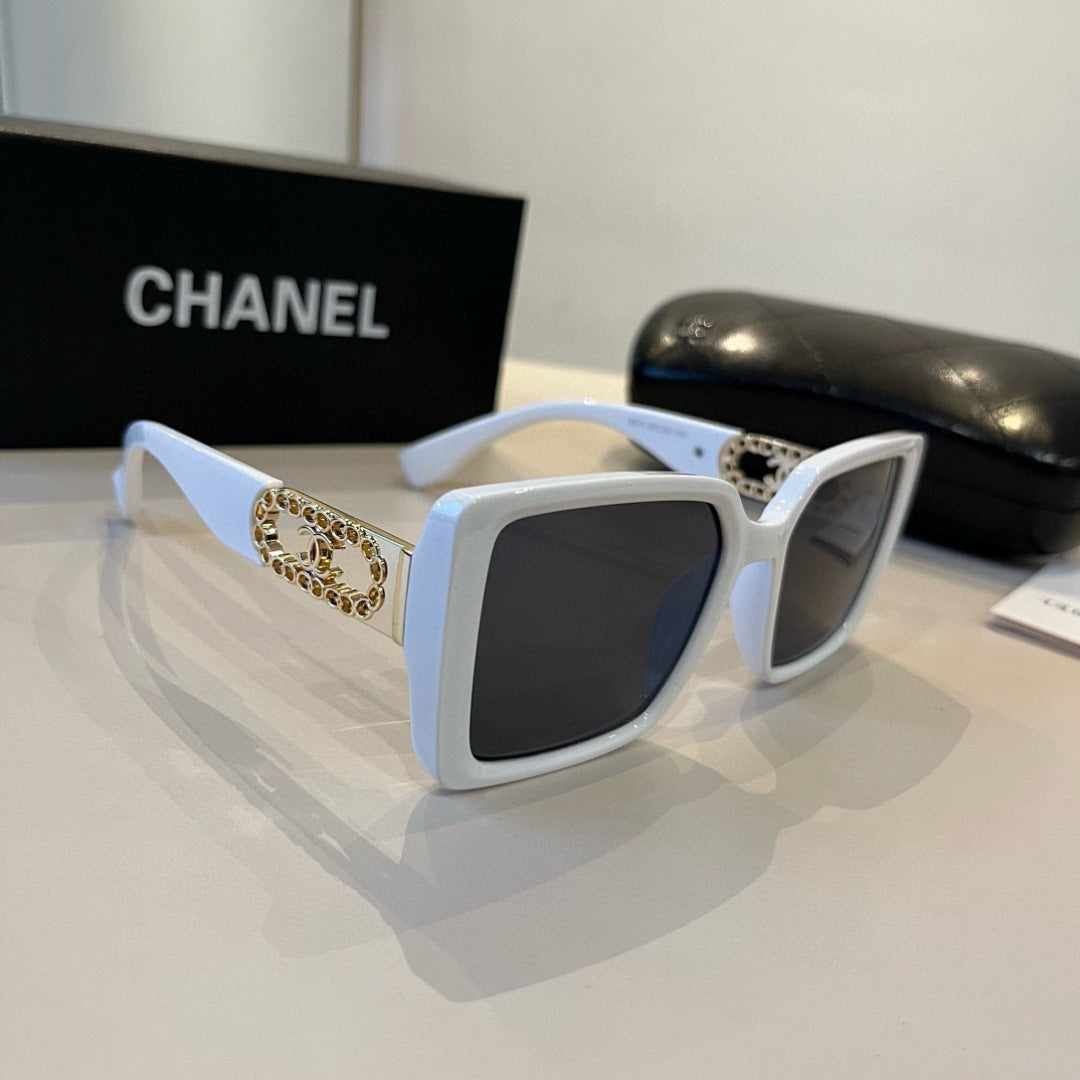 Chanel Oversized Silver Lens Sunglasses for Men & Women - 486679
