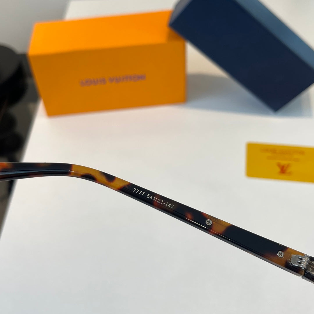 Louis Vuitton Fashion Black Lens Sunglasses for Men & Women - 371413 - detail image 9