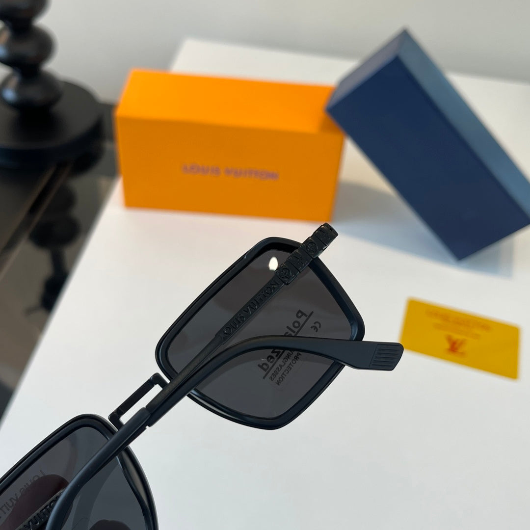 Louis Vuitton Fashion Black Lens Sunglasses for Men & Women - 414786 - detail image 7