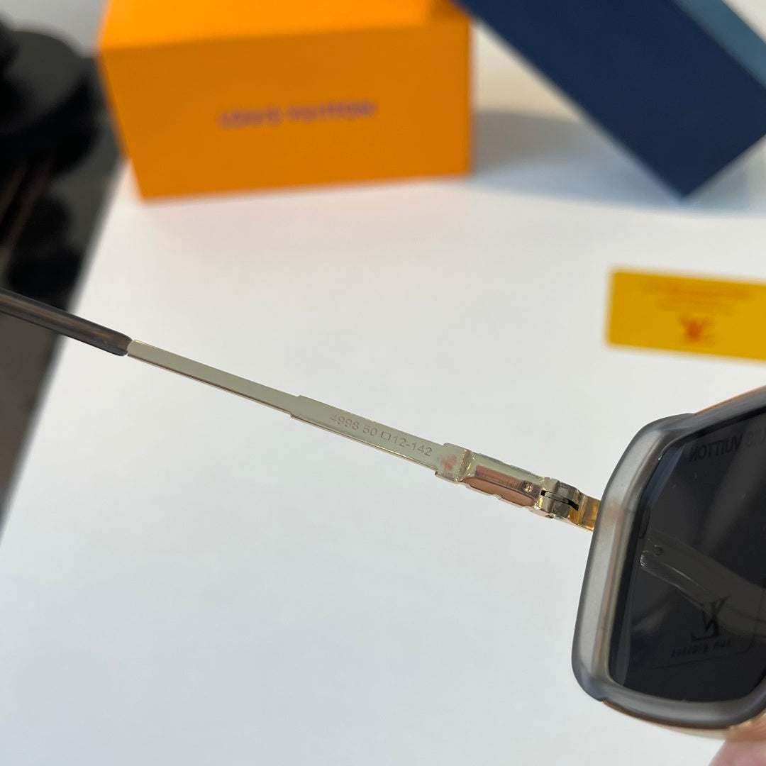 Louis Vuitton Fashion Silver Lens Sunglasses for Men & Women - 371416 - detail image 10