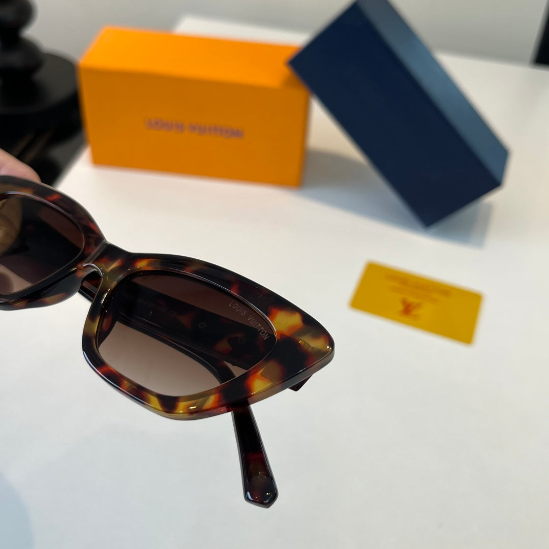 Louis Vuitton Fashion Black Lens Sunglasses for Men & Women - 414789 - detail image 6