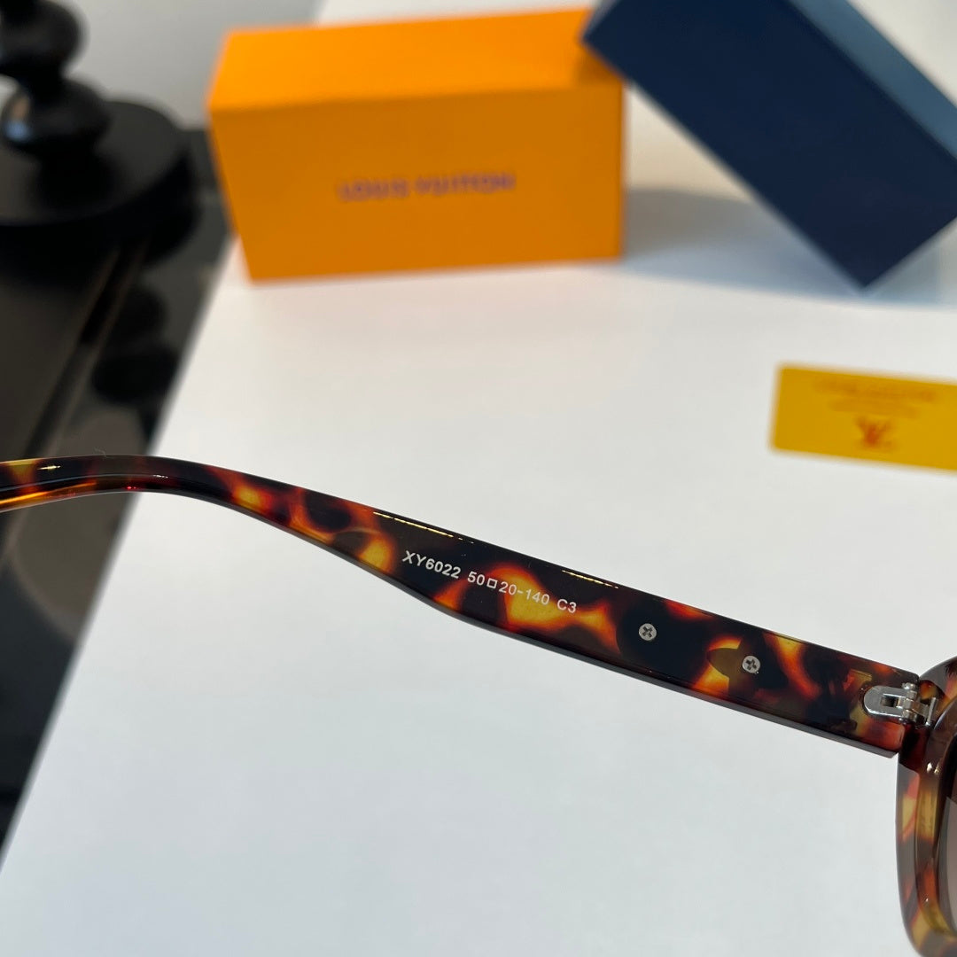 Louis Vuitton Fashion Black Lens Sunglasses for Men & Women - 414789 - detail image 9