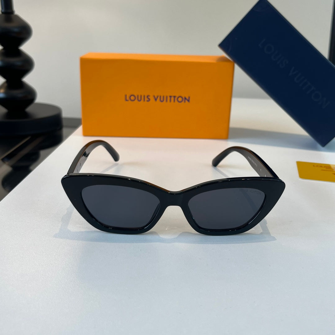 Louis Vuitton Fashion Black Lens Sunglasses for Men & Women - 414790 - detail image 2