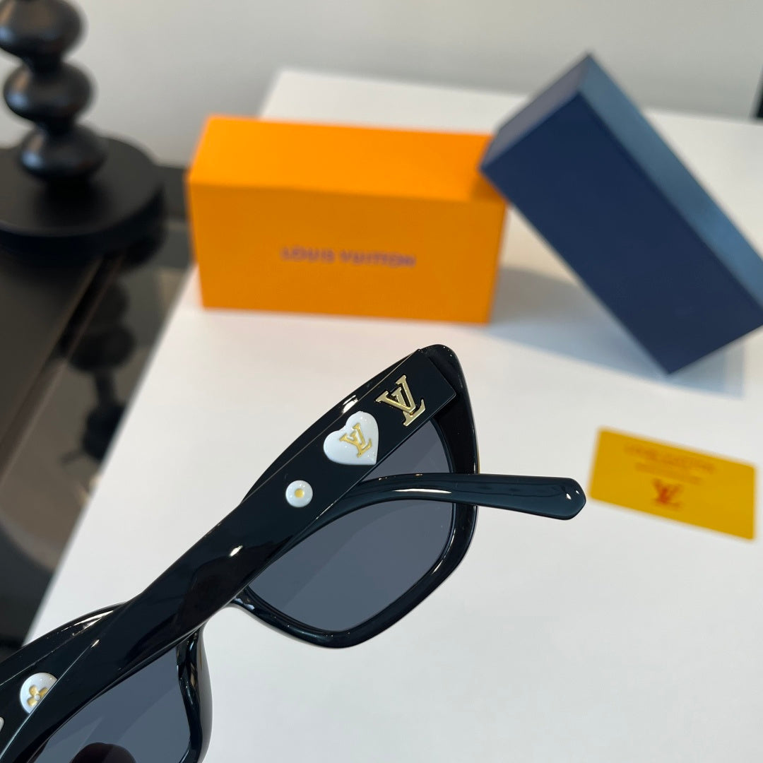 Louis Vuitton Fashion Black Lens Sunglasses for Men & Women - 371419 - detail image 6