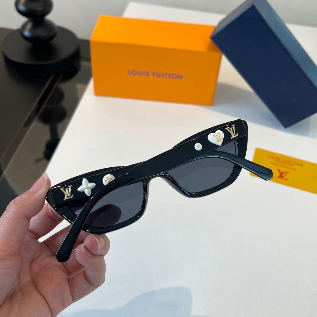 Louis Vuitton Fashion Black Lens Sunglasses for Men & Women - 371419 - detail image 7
