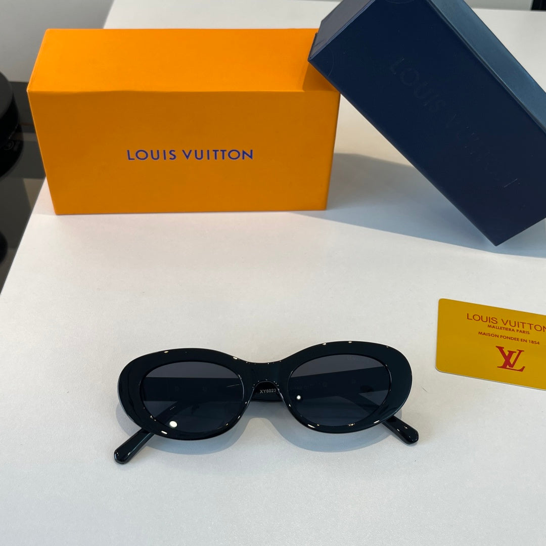 Louis Vuitton Fashion Black Lens Sunglasses for Men & Women - 371421 - detail image 5