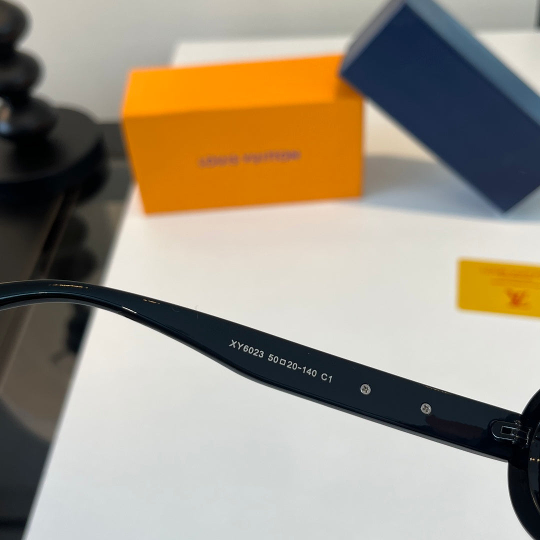 Louis Vuitton Fashion Black Lens Sunglasses for Men & Women - 371421 - detail image 10