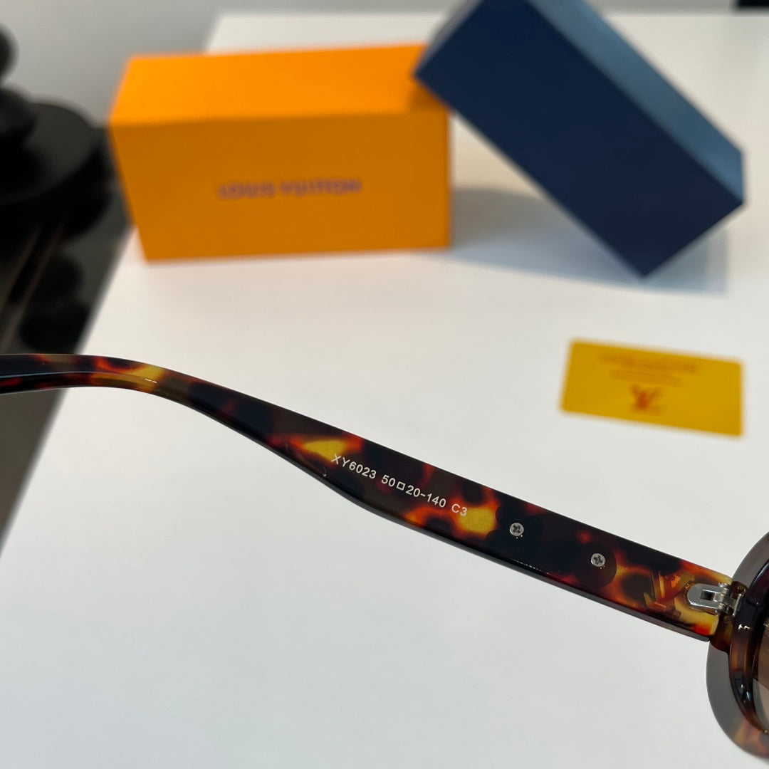 Louis Vuitton Fashion Black Lens Sunglasses for Men & Women - 371423 - detail image 9
