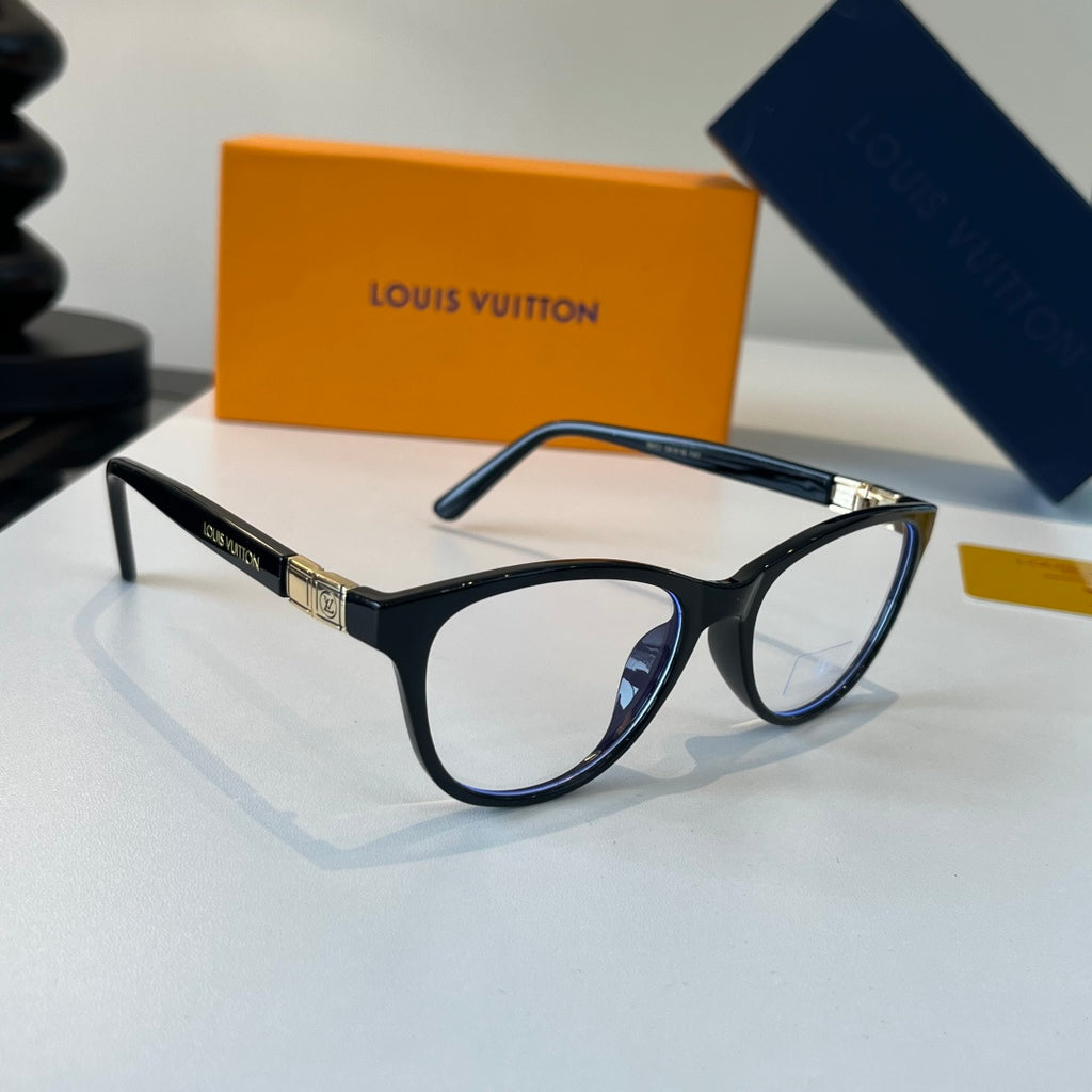 Louis Vuitton Fashion Silver Lens Sunglasses for Men & Women - 371426