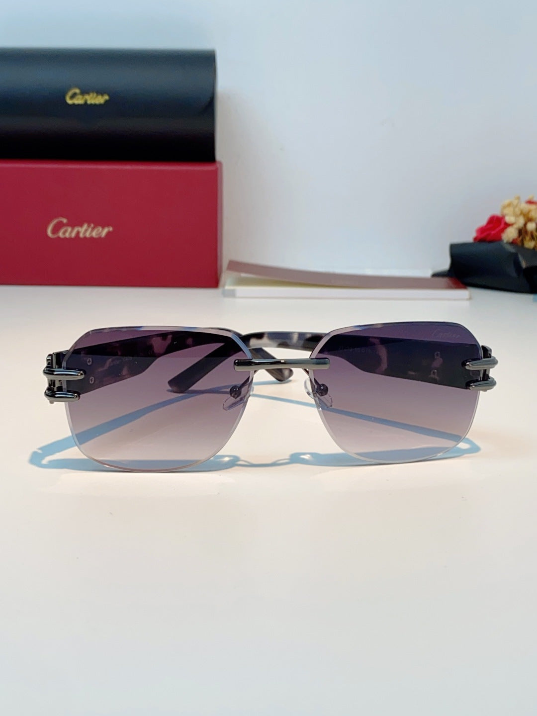 Cartier Polarized Metal Rimless Gray Lens Sunglasses for Men & Women - detail image 2