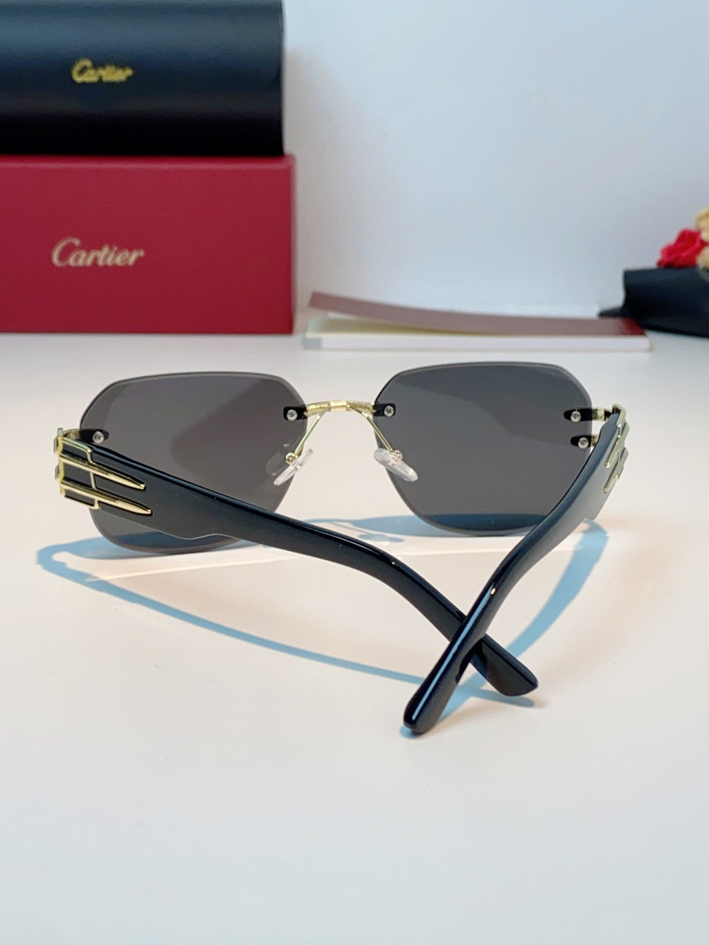 Cartier Polarized Metal Rimless Black Lens Sunglasses for Men & Women - detail image 3