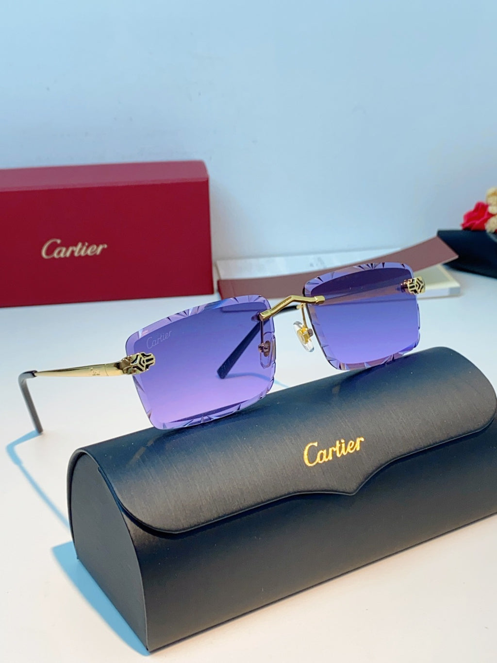 Cartier Lightweight Rimless Purple Lens Sunglasses for Men & Women - 487361 - detail image 10