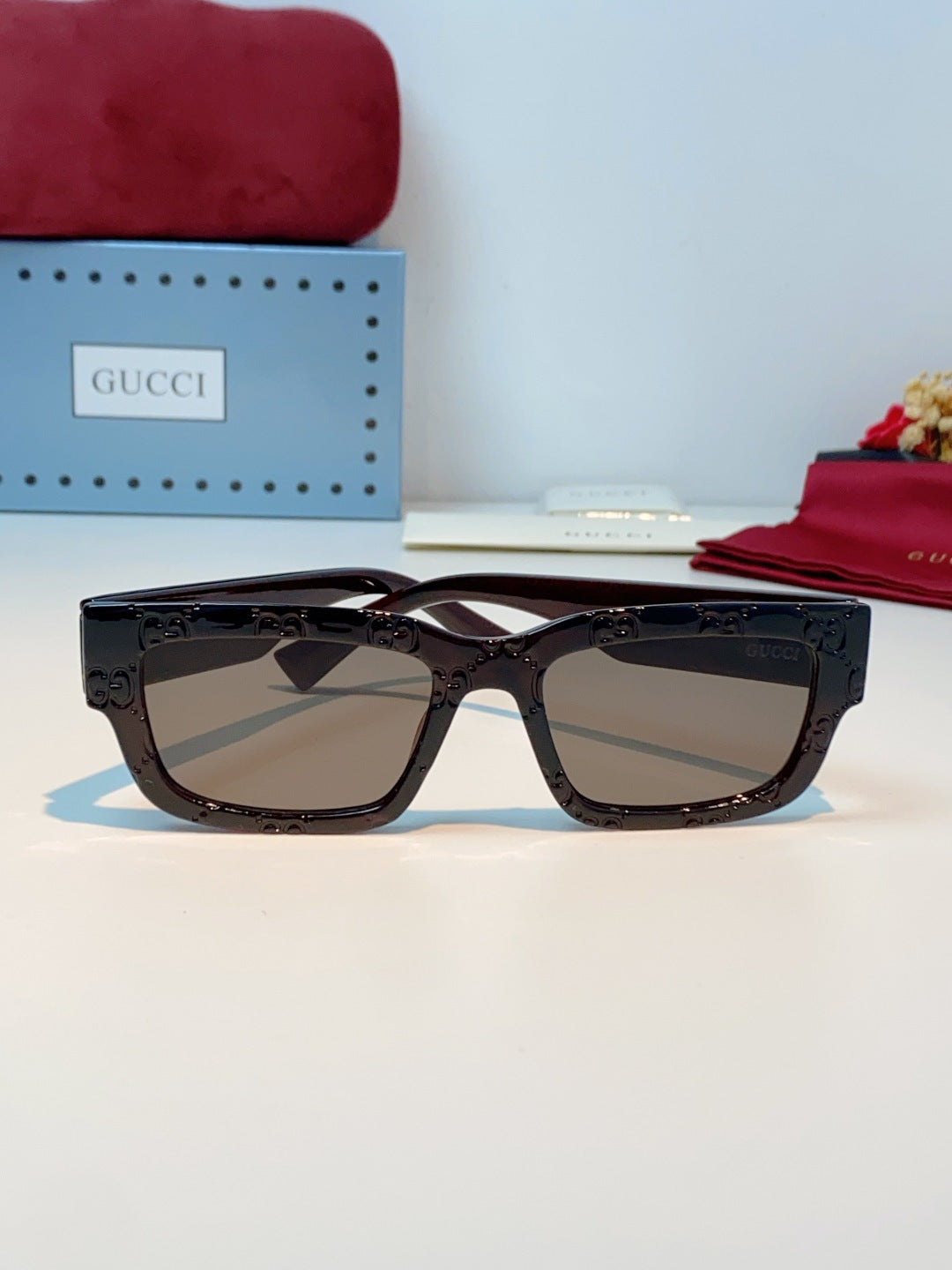 Gucci Square Black Lens Sunglasses for Men & Women - 493284 - detail image 2