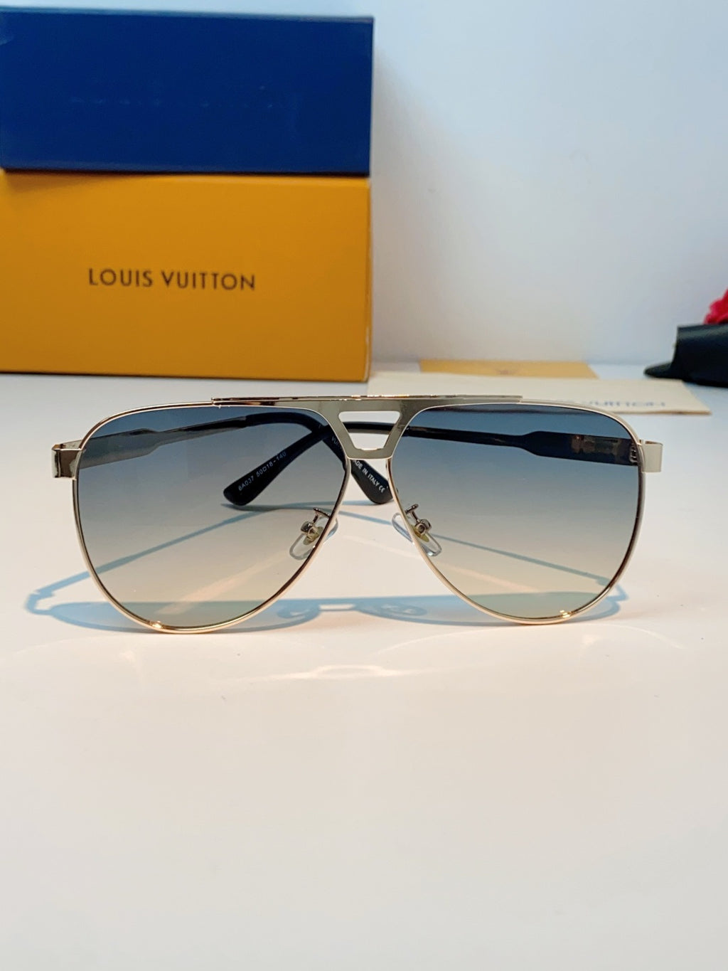 Louis Vuitton Metal Aviator Silver Lens Sunglasses for Men - 486210 - detail image 2