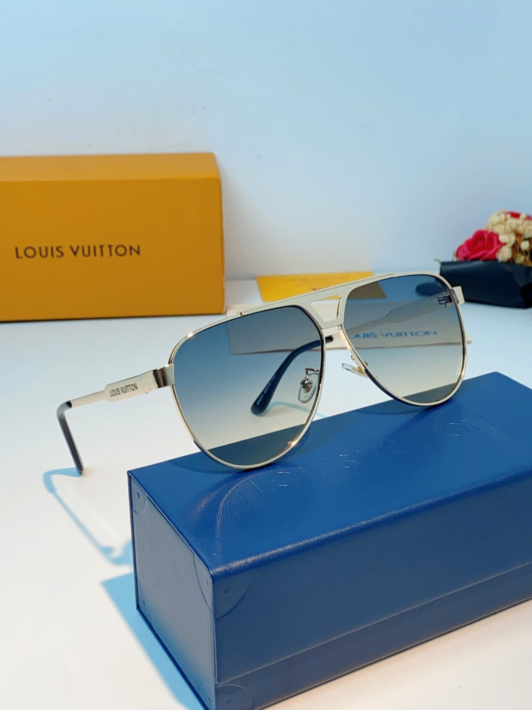 Louis Vuitton Metal Aviator Silver Lens Sunglasses for Men - 486210 - detail image 10