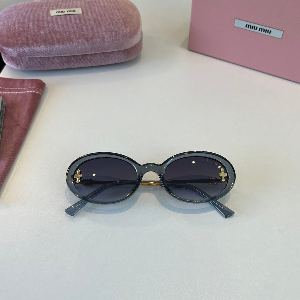 Miu Miu Fashion Silver Lens Sunglasses for Men & Women - 372416 - detail image 4