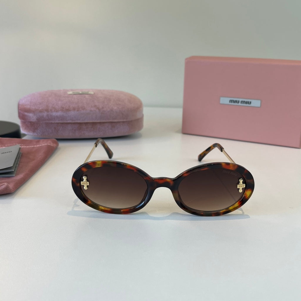 Miu Miu Fashion Silver Lens Sunglasses for Men & Women - 487597 - detail image 2