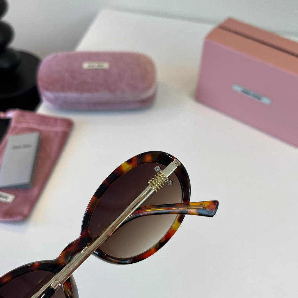 Miu Miu Fashion Silver Lens Sunglasses for Men & Women - 487597 - detail image 5