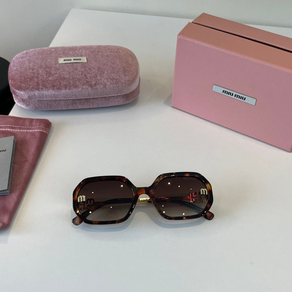 Miu Miu Fashion Red Lens Sunglasses for Men & Women - 372390 - detail image 5