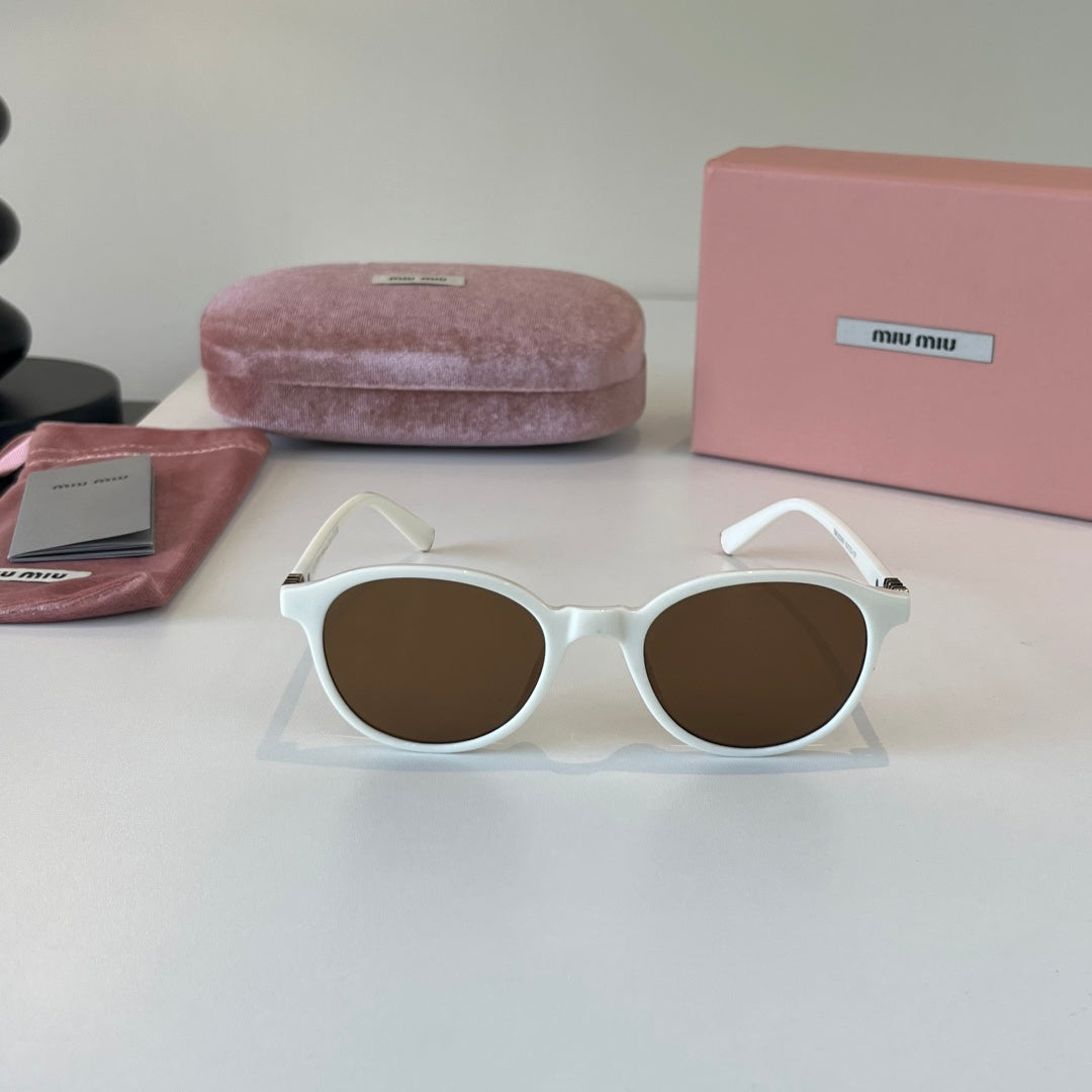 Miu Miu Fashion Silver Lens Sunglasses for Men & Women - 449803 - detail image 2