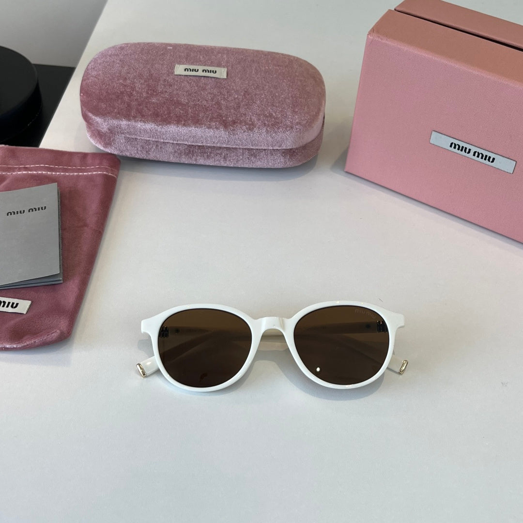Miu Miu Fashion Silver Lens Sunglasses for Men & Women - 372393 - detail image 4