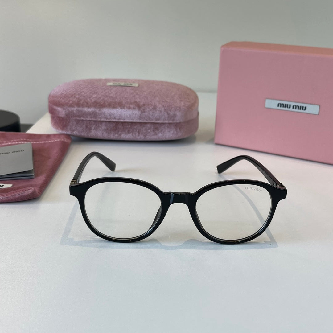 Miu Miu Fashion Silver Lens Sunglasses for Men & Women - 372395 - detail image 2