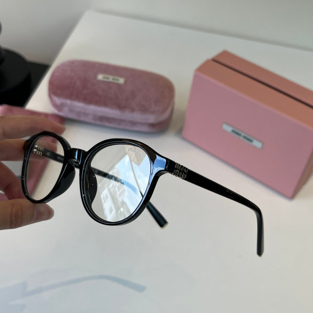 Miu Miu Fashion Silver Lens Sunglasses for Men & Women - 372395 - detail image 4