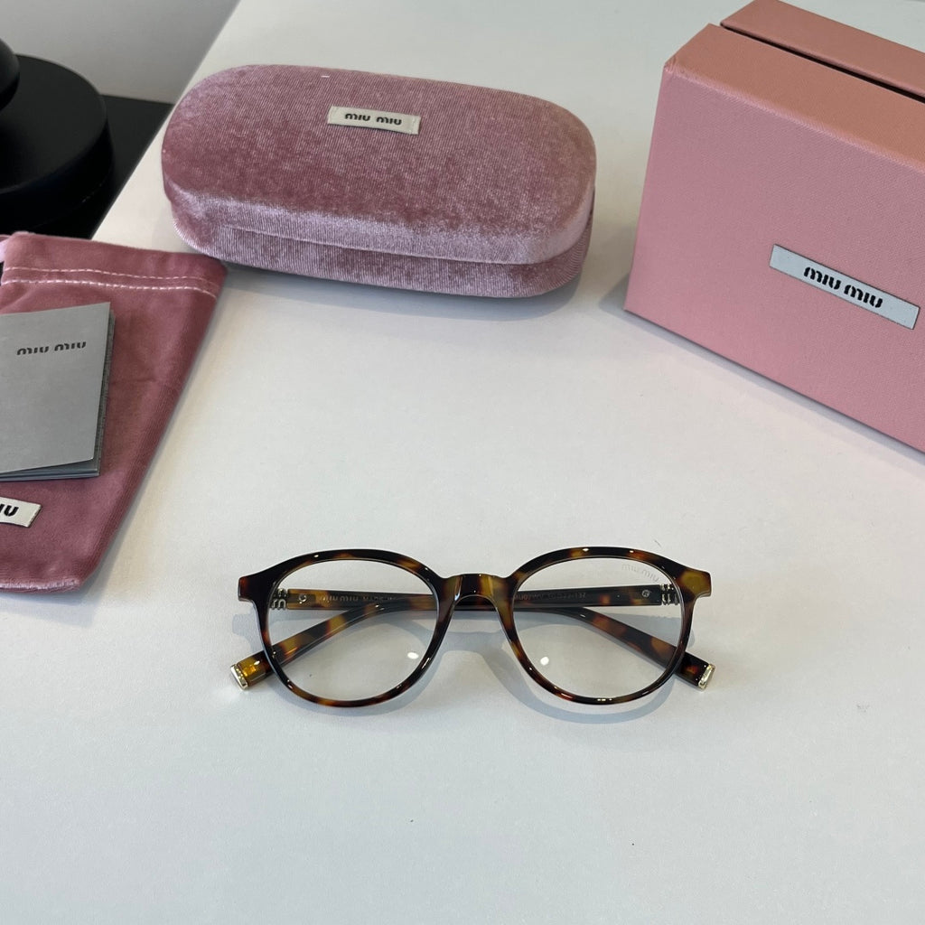 Miu Miu Fashion Silver Lens Sunglasses for Men & Women - 372396 - detail image 4