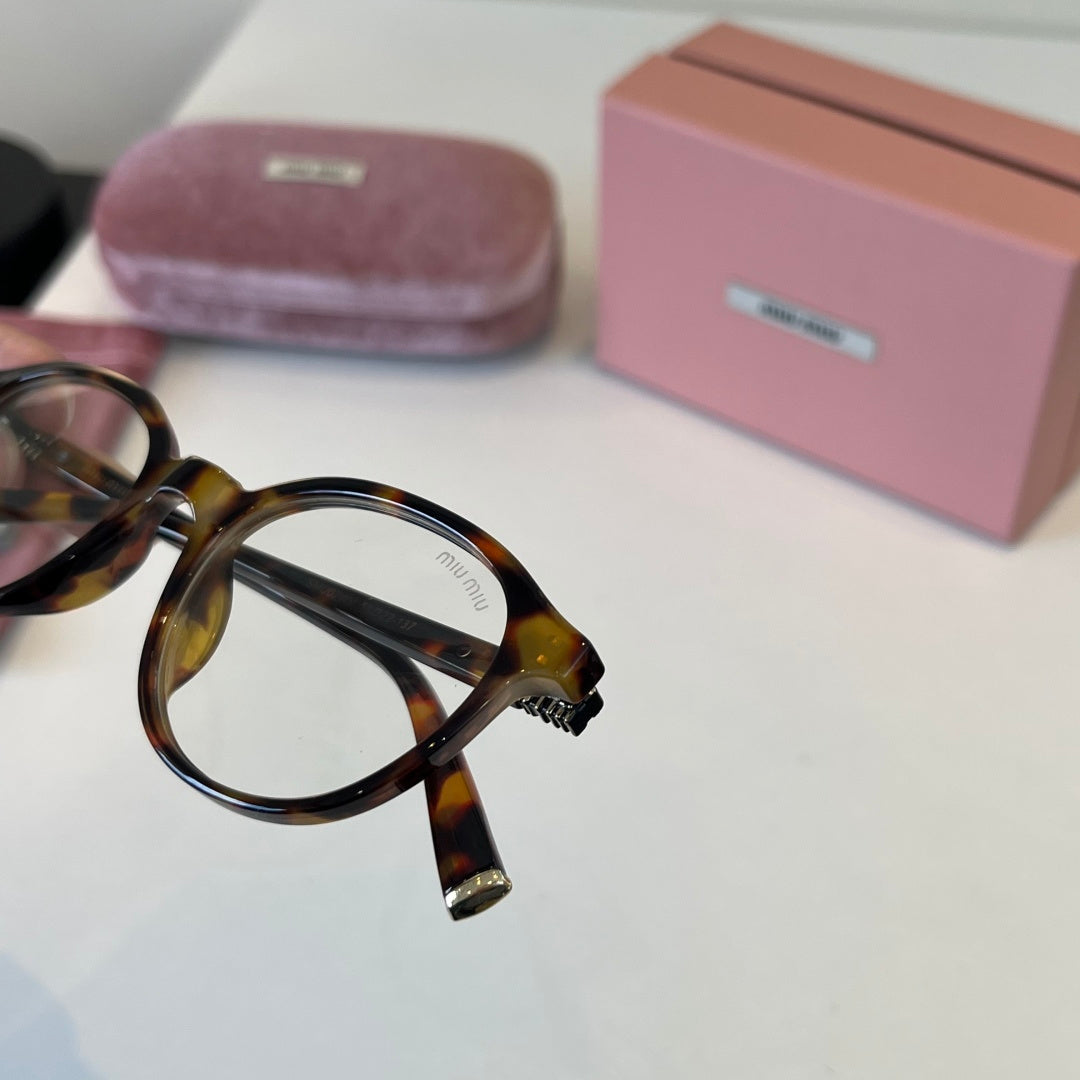 Miu Miu Fashion Silver Lens Sunglasses for Men & Women - 372396 - detail image 6