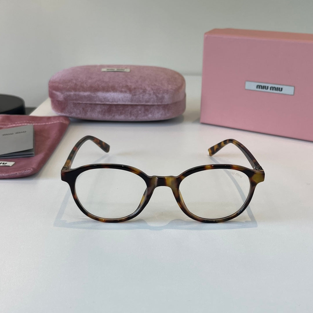 Miu Miu Fashion Silver Lens Sunglasses for Men & Women - 372396 - detail image 2
