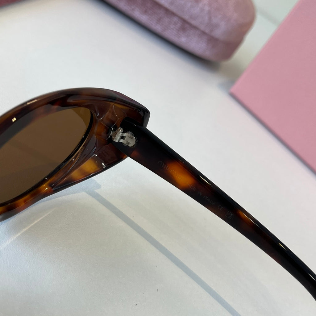 Miu Miu Cat-Eye Black Lens Sunglasses for Men & Women - 466072 - detail image 9